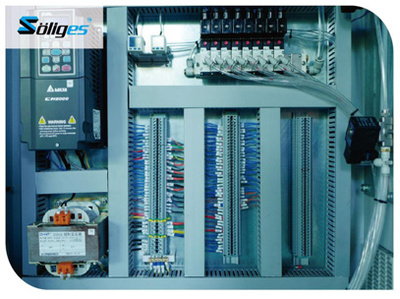 1562405507479971.jpg 蒸汽壓縮真空蒸餾系統(tǒng)_2.jpg